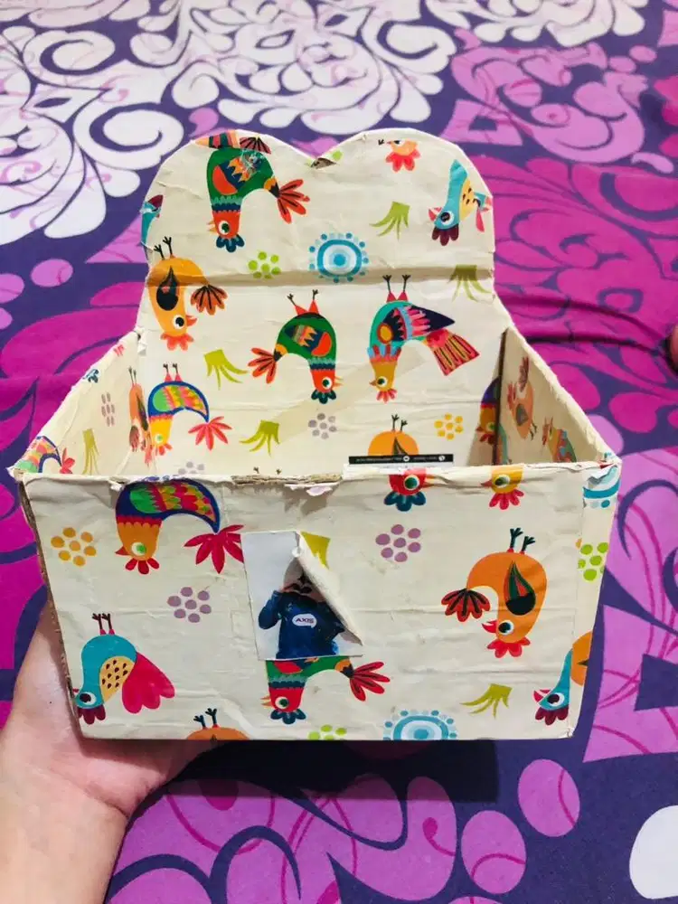 tempay serba guna untuk taro make up dan barang kecil lainnya