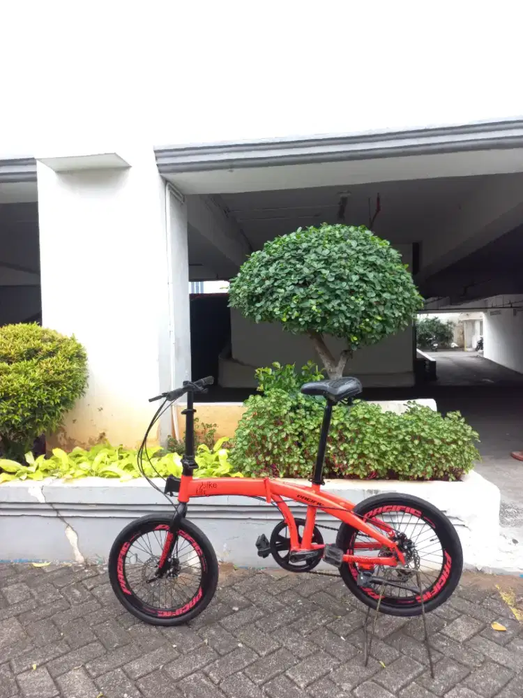 Sepeda lipat bike to work
