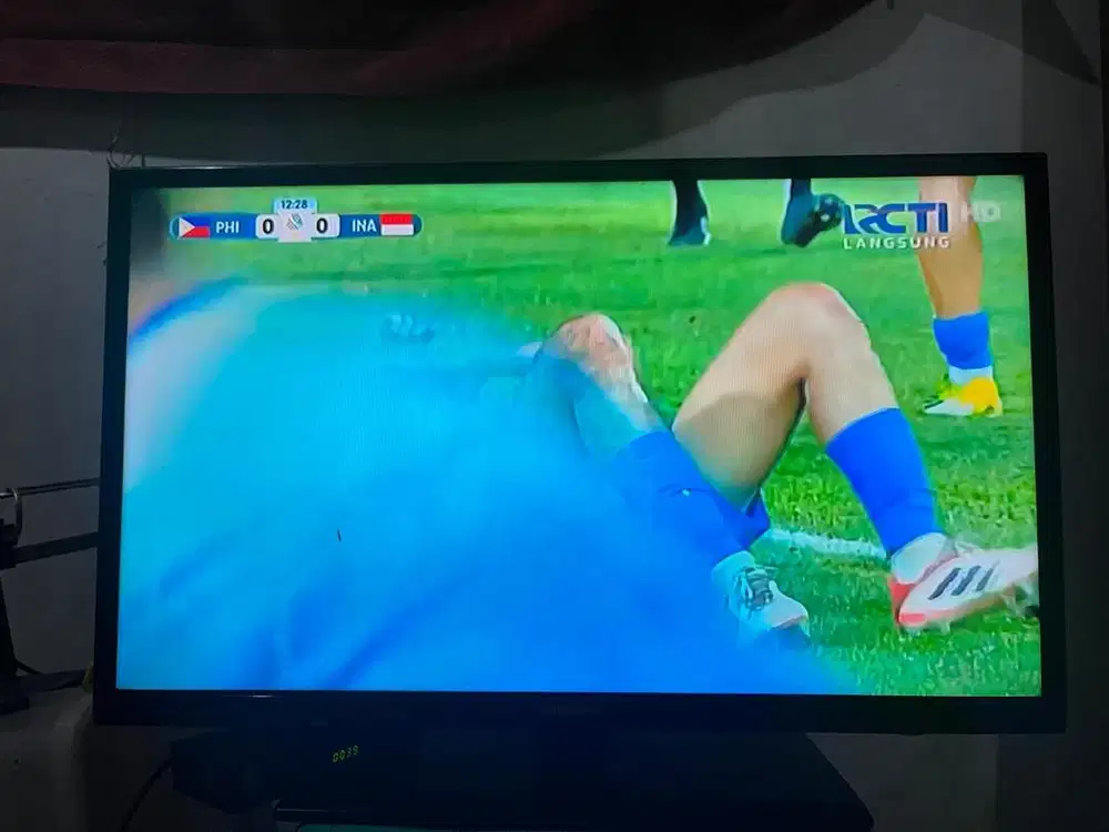 TV SAMSUNG LAWAS + STB