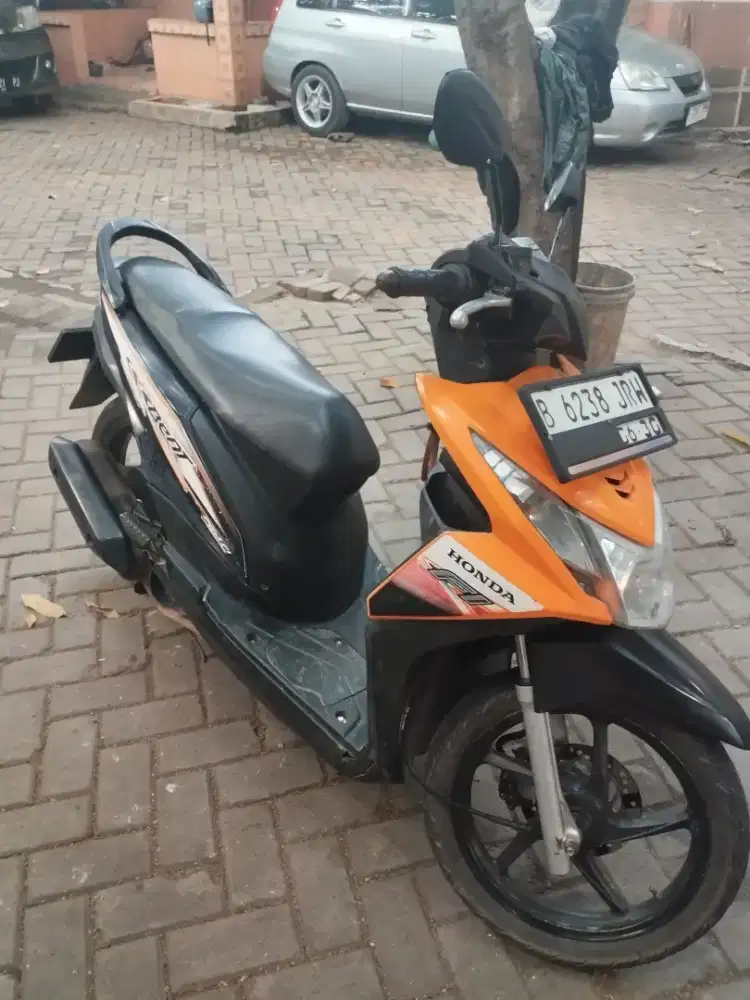 HONDA BEAT FI 2013 KUMPLIT PAJAK PANJANG