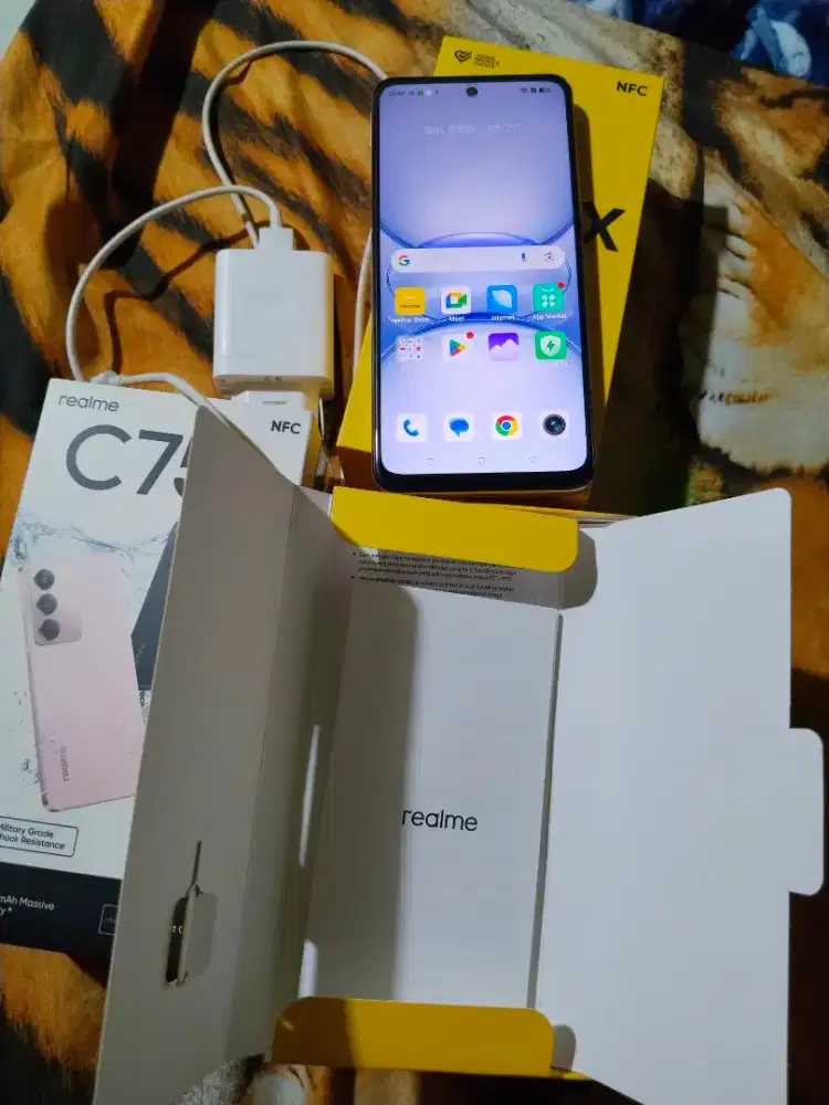 Realme c75× 8/128 baru pakai 6bln