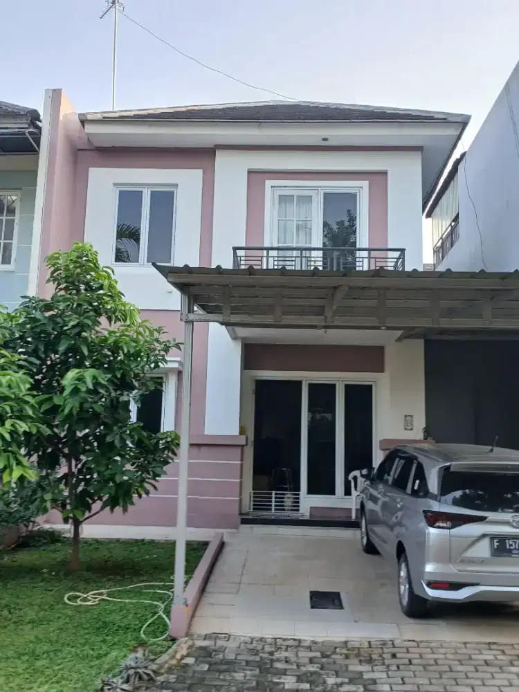 Dijual Rumah Kota Wisata Lokasi Strategis di bawah harga pasaran
