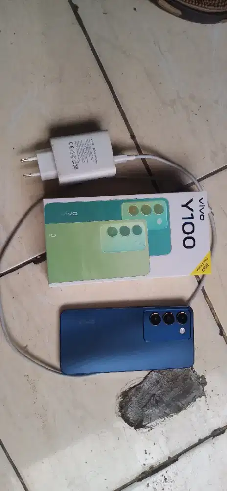 Vivo y100 ram 8+8/256gb fullset