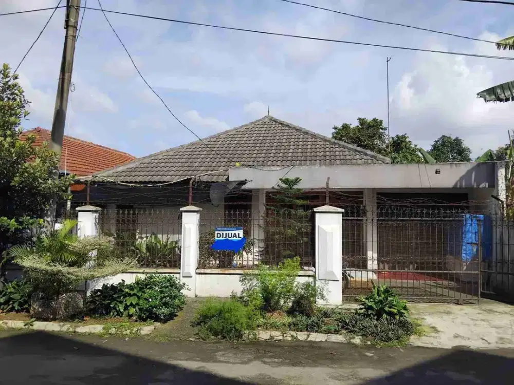 Dijual Rumah di Cibinong, 4 kamar.