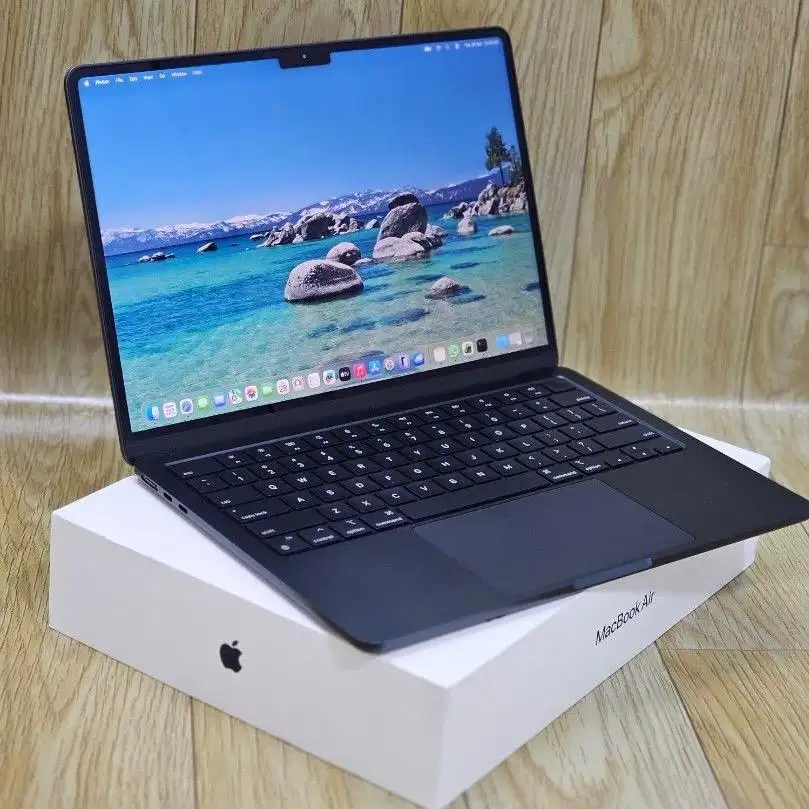 Macbook Air m2 IBOX Like new fullset laptop apple mulus no minus