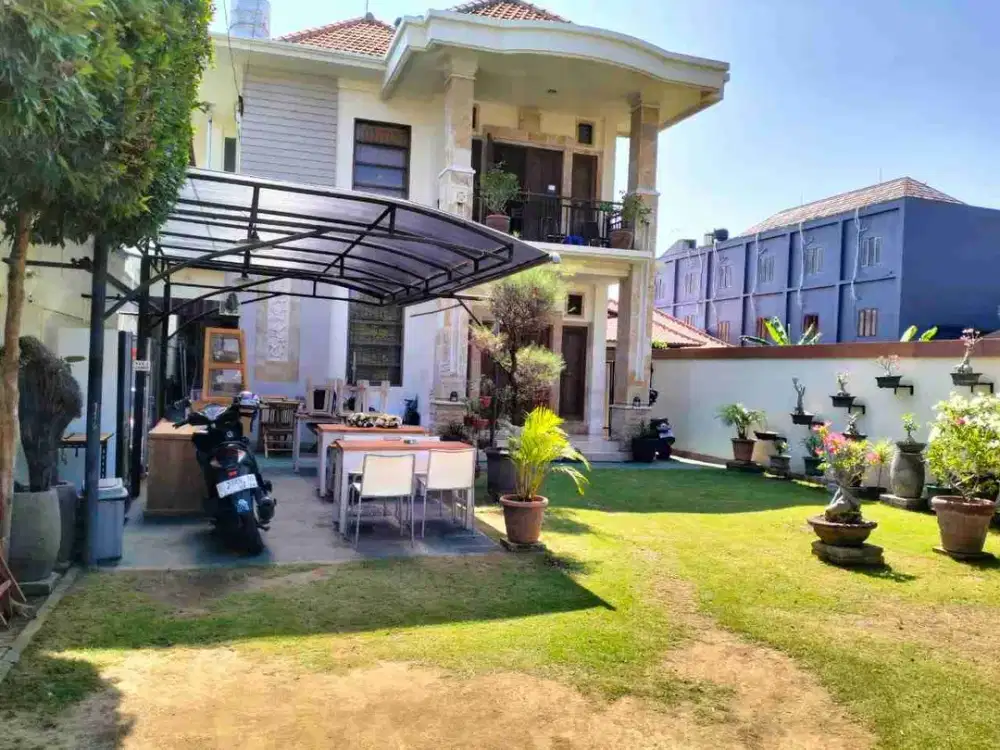 DIJUAL RUMAH LANTAI 2 LOKASI JALAN TUKAD BADUNG RENON