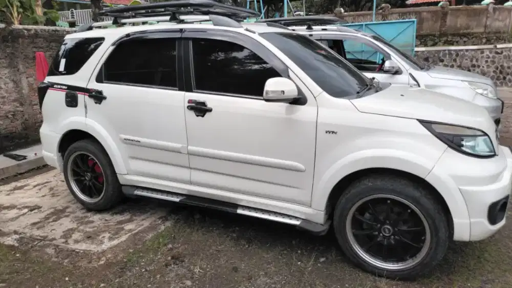 Daihatsu Terios TX Adventure 2010