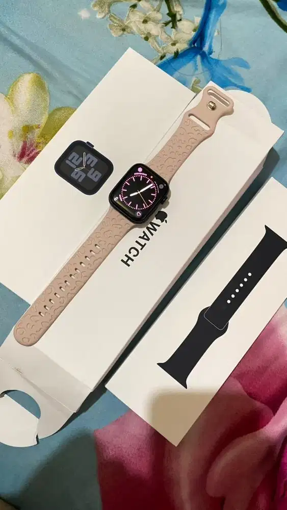 Jual iwatch apple SE