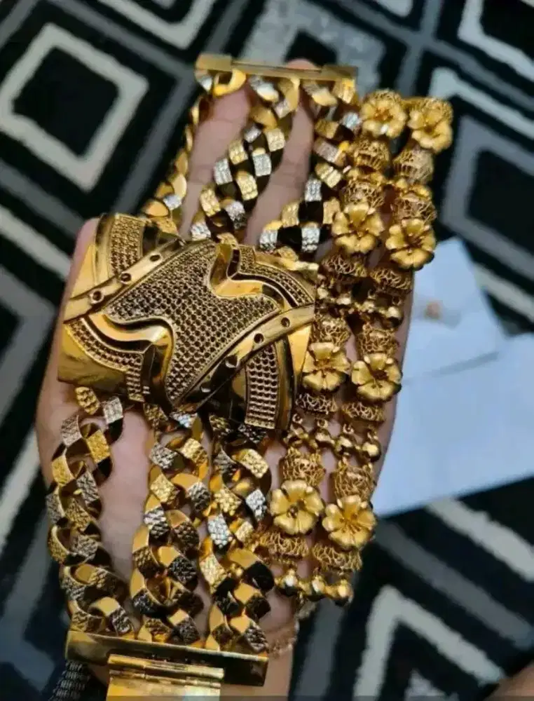 Menerima jual beli emas tampa surat dari tokoh lain y