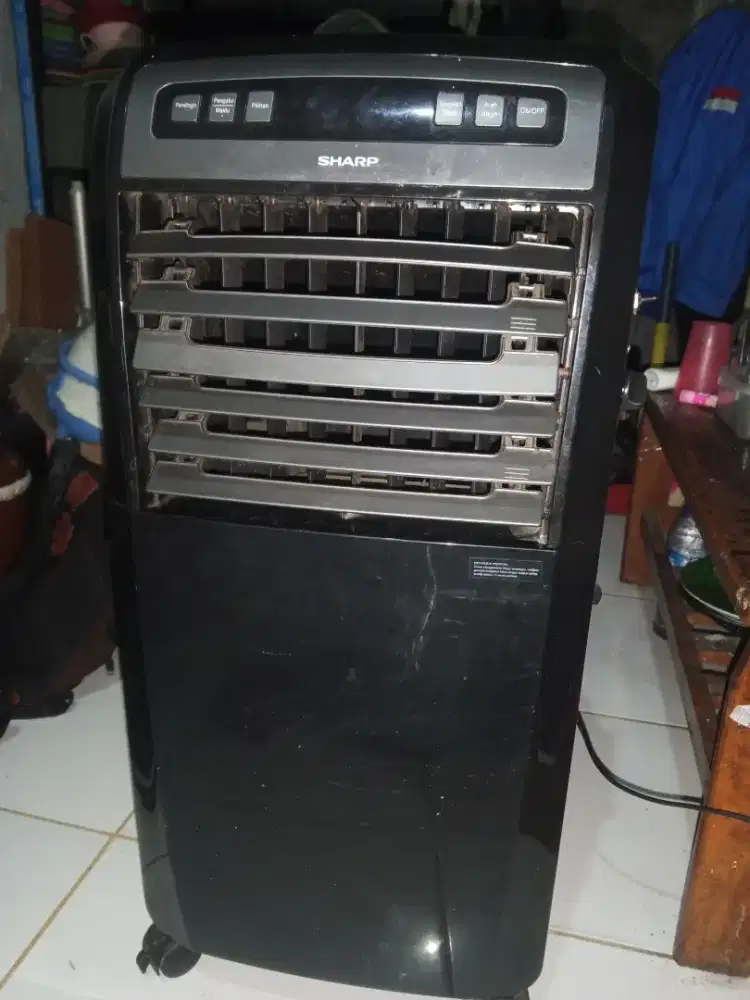 Kipas air Sharp hidup & fungsi Rp.200rb
Putaran dan pompa hidup,