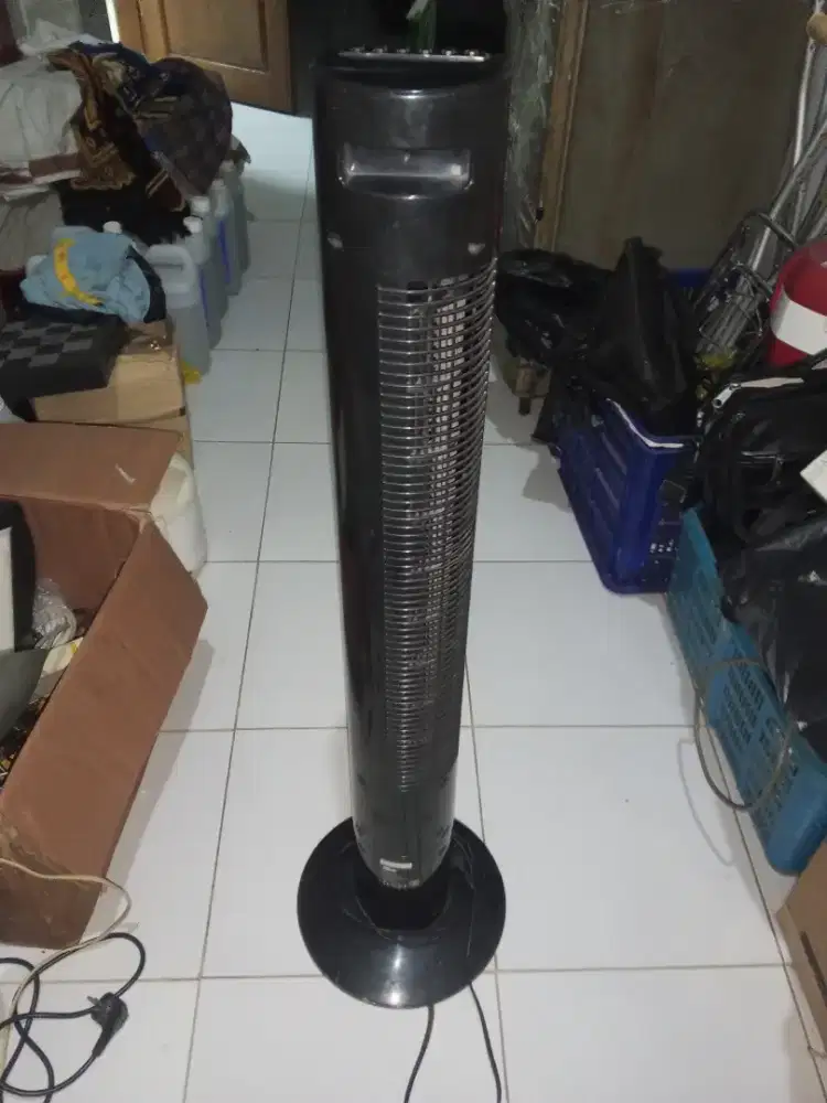 Kipas tower Kris 100cm Rp.180rb kipas menara