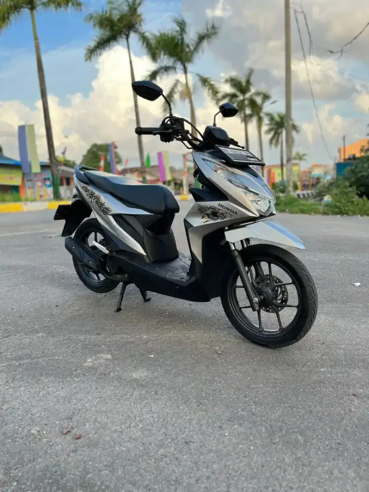Honda beat street tahun 2023