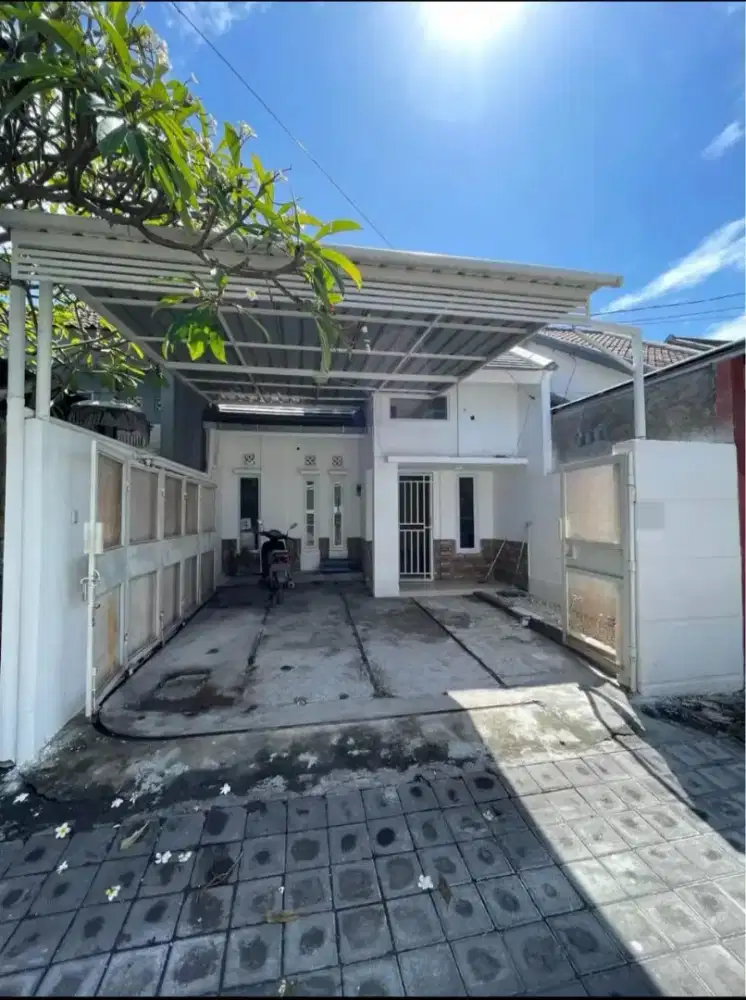 DI JUAL CEPAT RUMAH MINIMALIS SIAP HUNI DI PENDIDIKAN SIDAKARYA , BALI