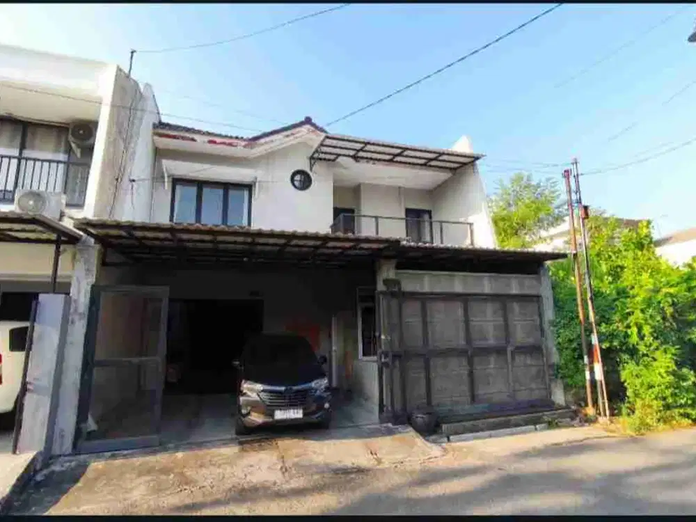 Dijual cepat rumah di Lebak Arum