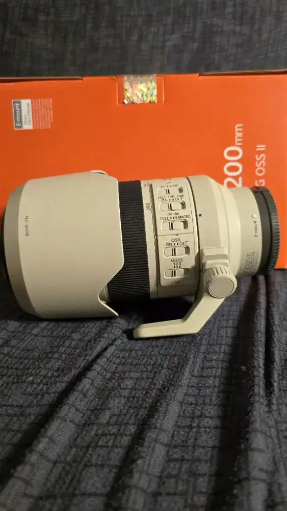 Lensa Sony 70-200 F4 Macro G OSS II GARANSI SONY