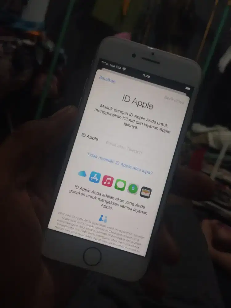 Di jual cepat IPHONE 7