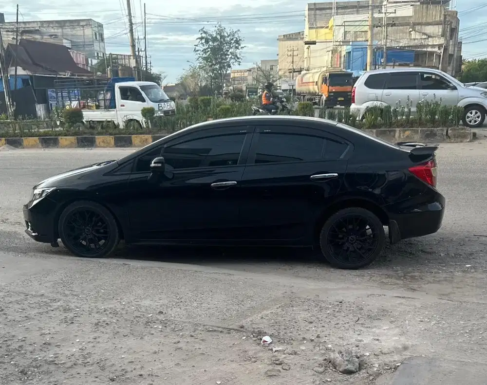 Civic FB 2015 Matic 1.800 cc