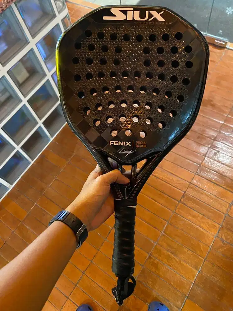 SIUX Fenix Pro 5 Black 2025