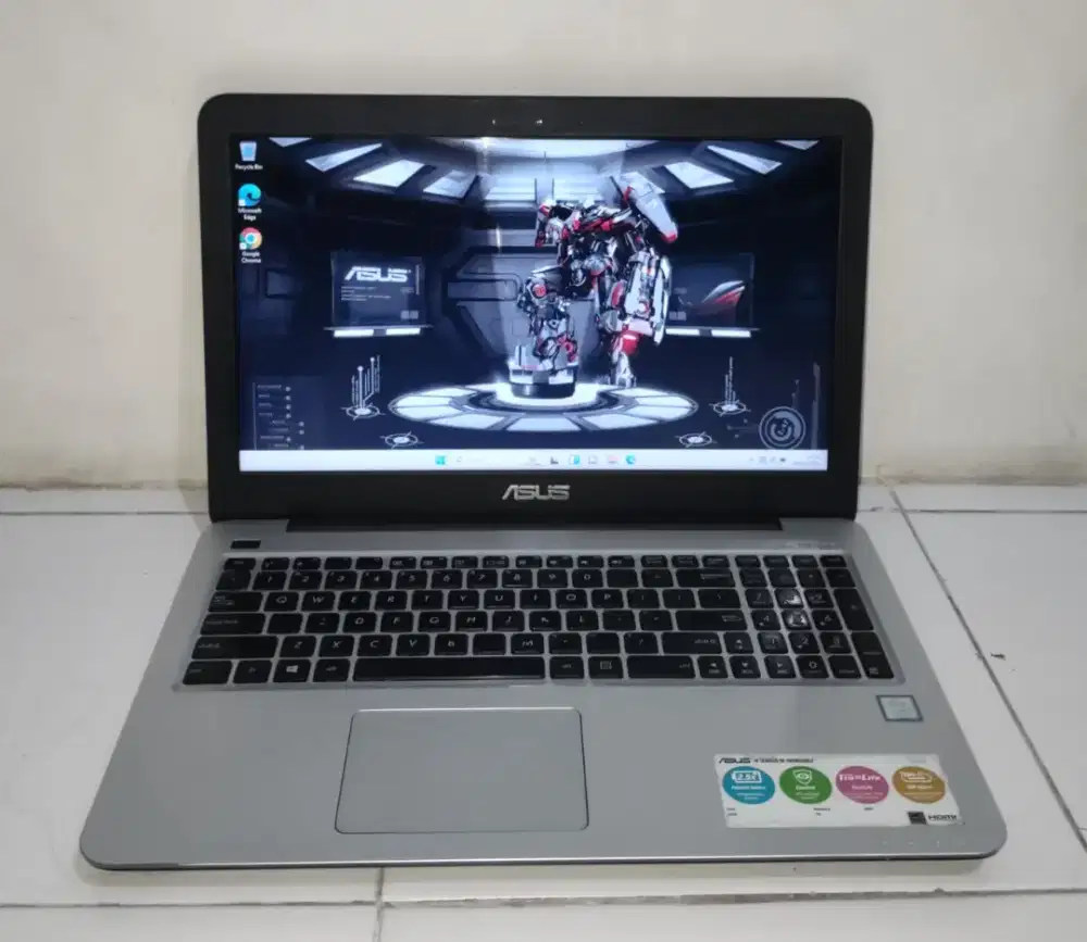 Asus Gaming A556U Core-i5/Ram8/Ssd256/Nvidia Design Laptop