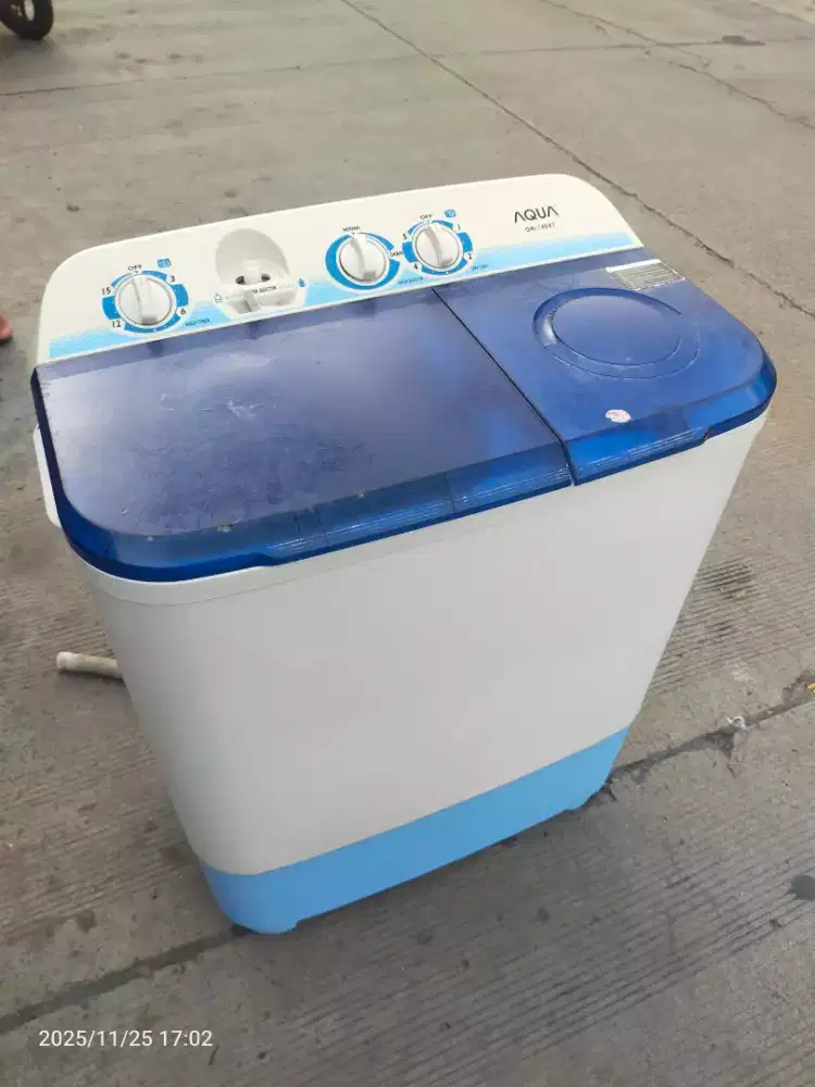 Mesin cuci Second Bergaransi