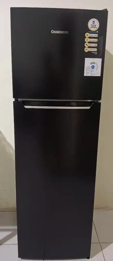 Kulkas 2 pintu changhong 165L