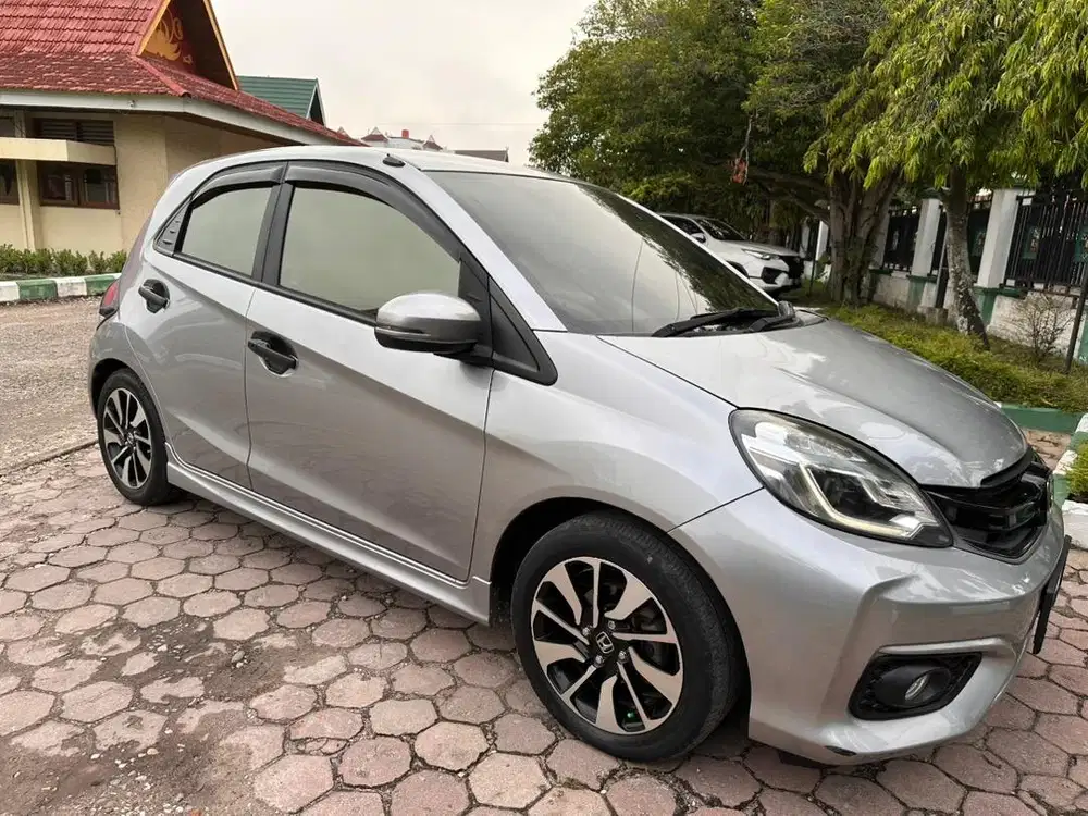 Honda Brio RS 2018 Silver CVT