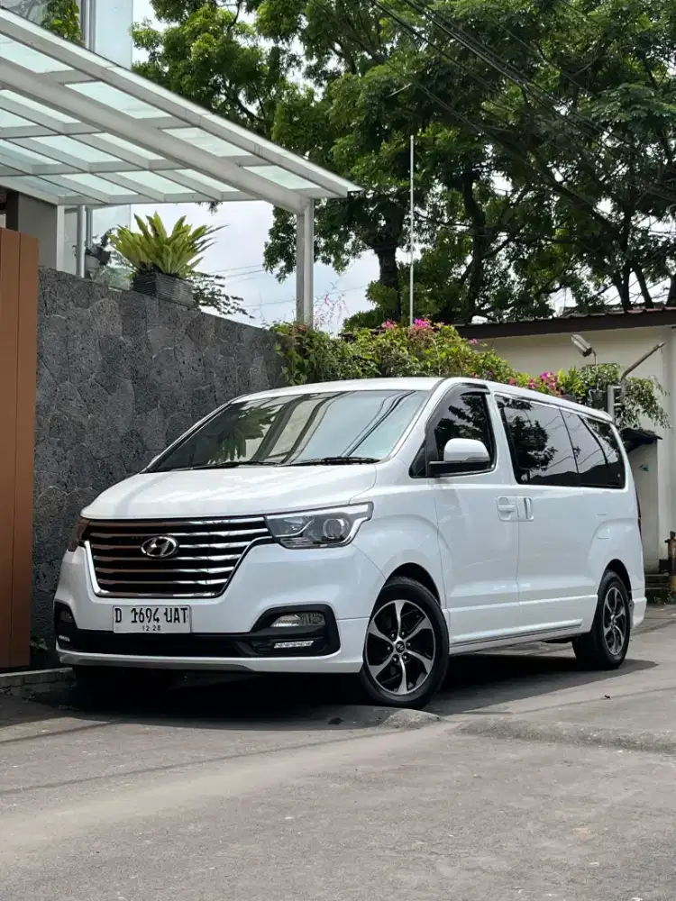 Hyundai H1 Royale Diesel Solar AT Matic