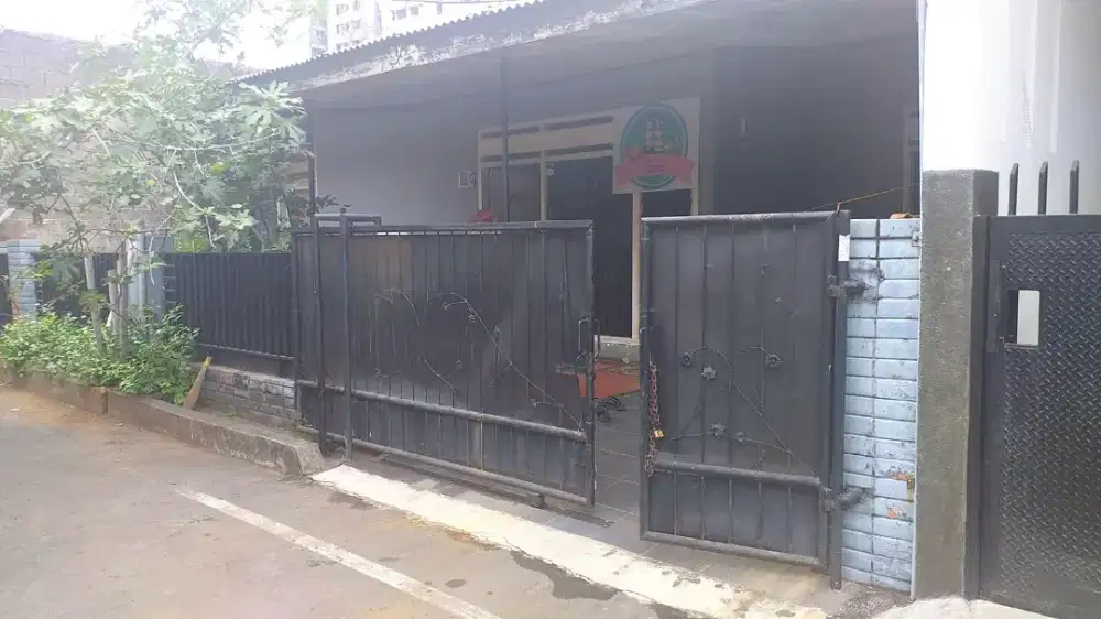 Dijual Rumah dengan Kawasan Strategis di Bekasi Barat