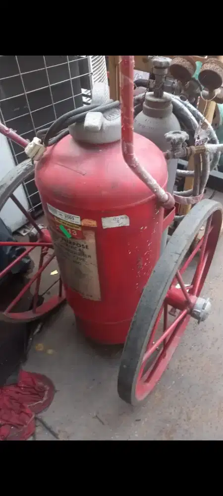 DIJUAL CEPAT  APAR/PEMADAM