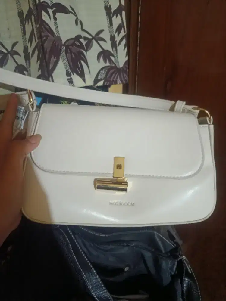 Tas Wanita Bekas Lucu