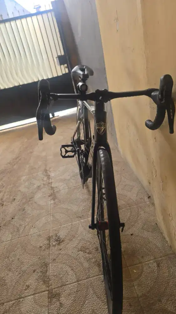 Road bike good condi