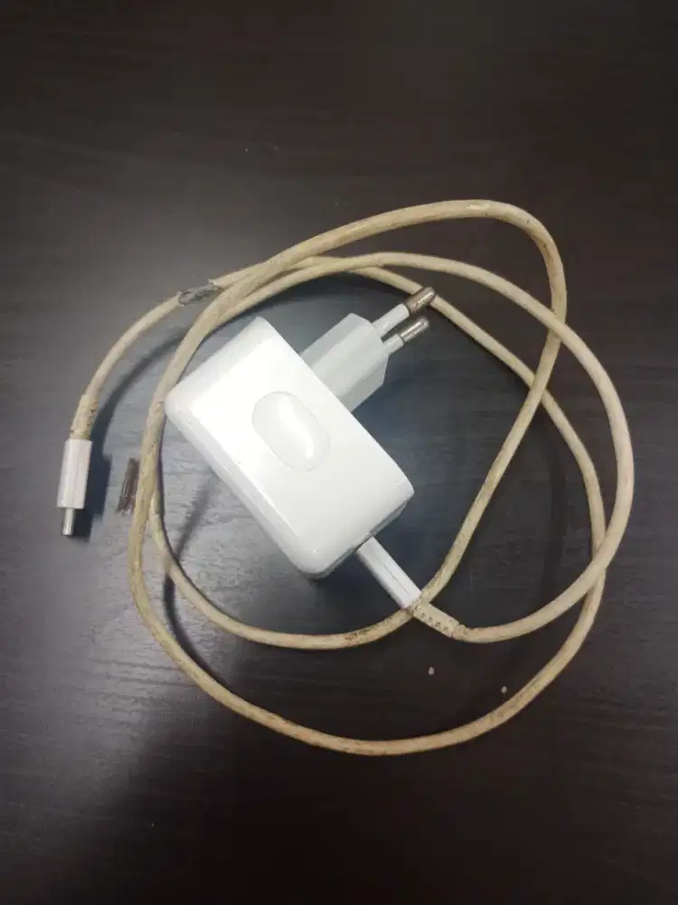 Charger & Kabel USB