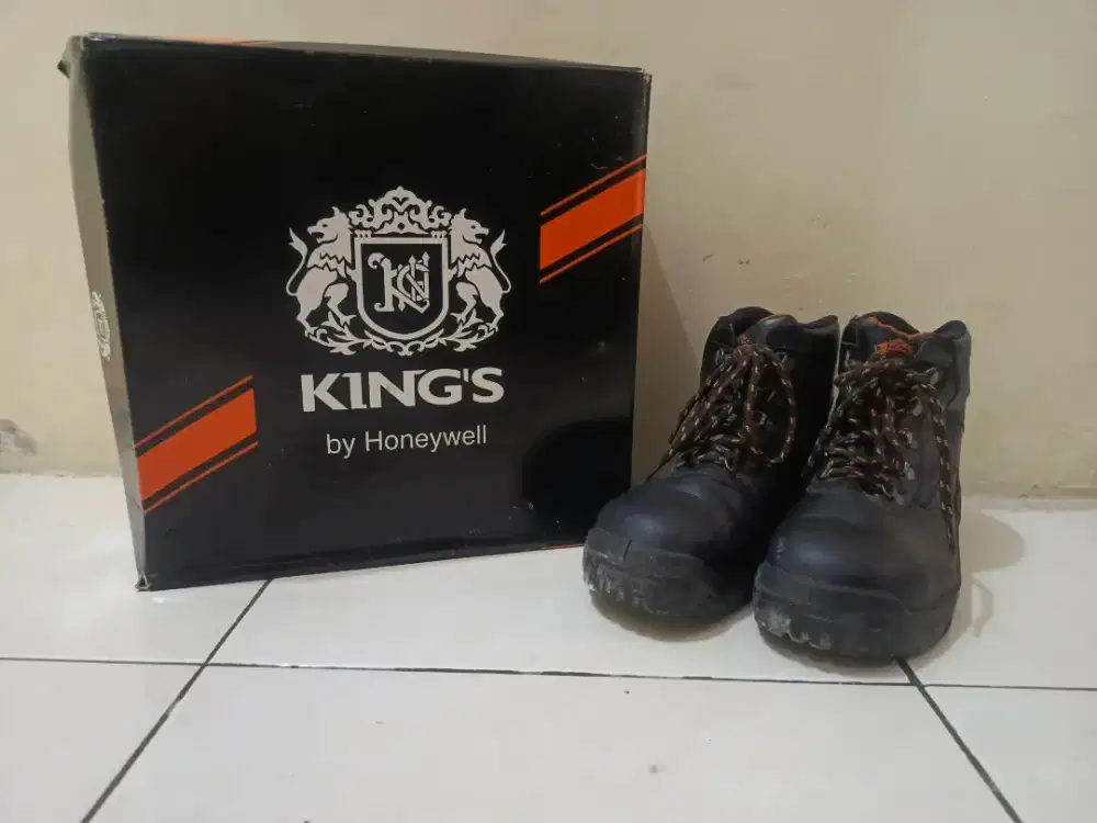 Sepatu Safety Kings
Honeywell KWD 301X Safety Shoes