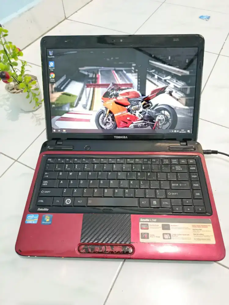 Laptop Toshiba Intel core i5 editing game