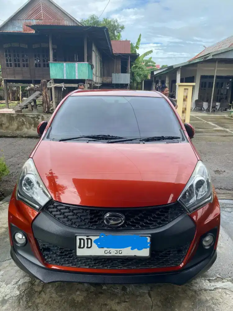 Jual mobil Daihatsu sirion manual tahun 2016
