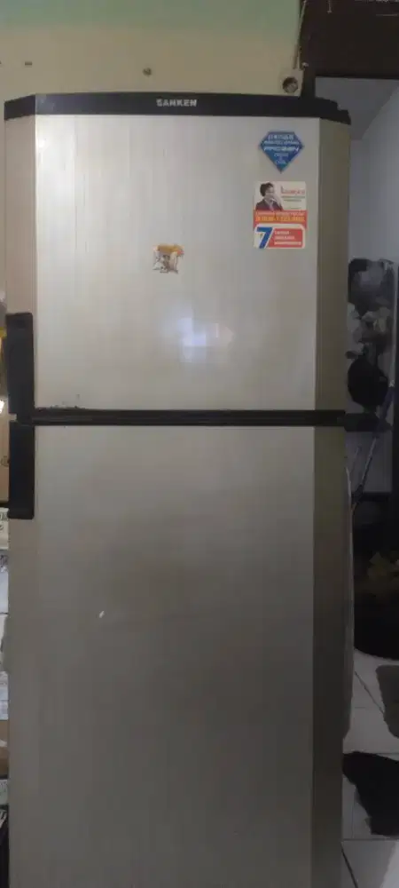 Kulkas Sanken 2 pintu