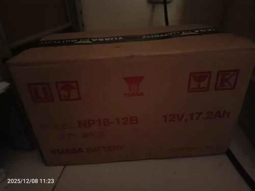 Aki Yuasa NP18-12B