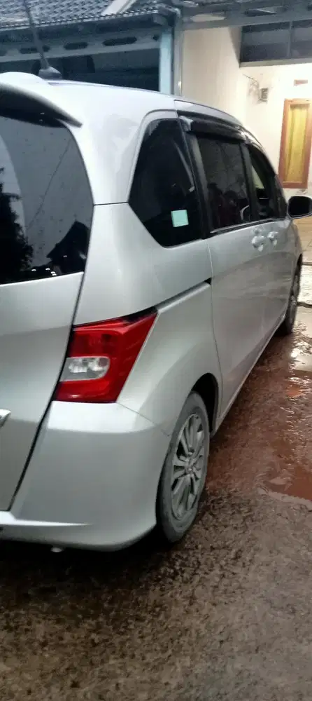 Honda Freed 2013 Bensin