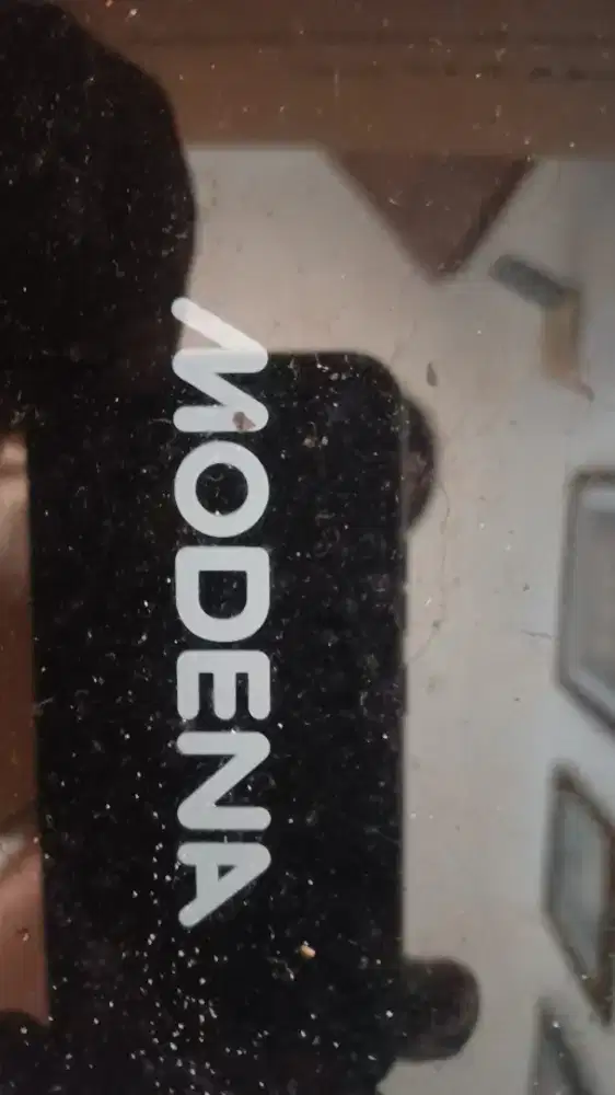 Kompor gas modena , 2 tungku,  bekas , BH 1725 LA