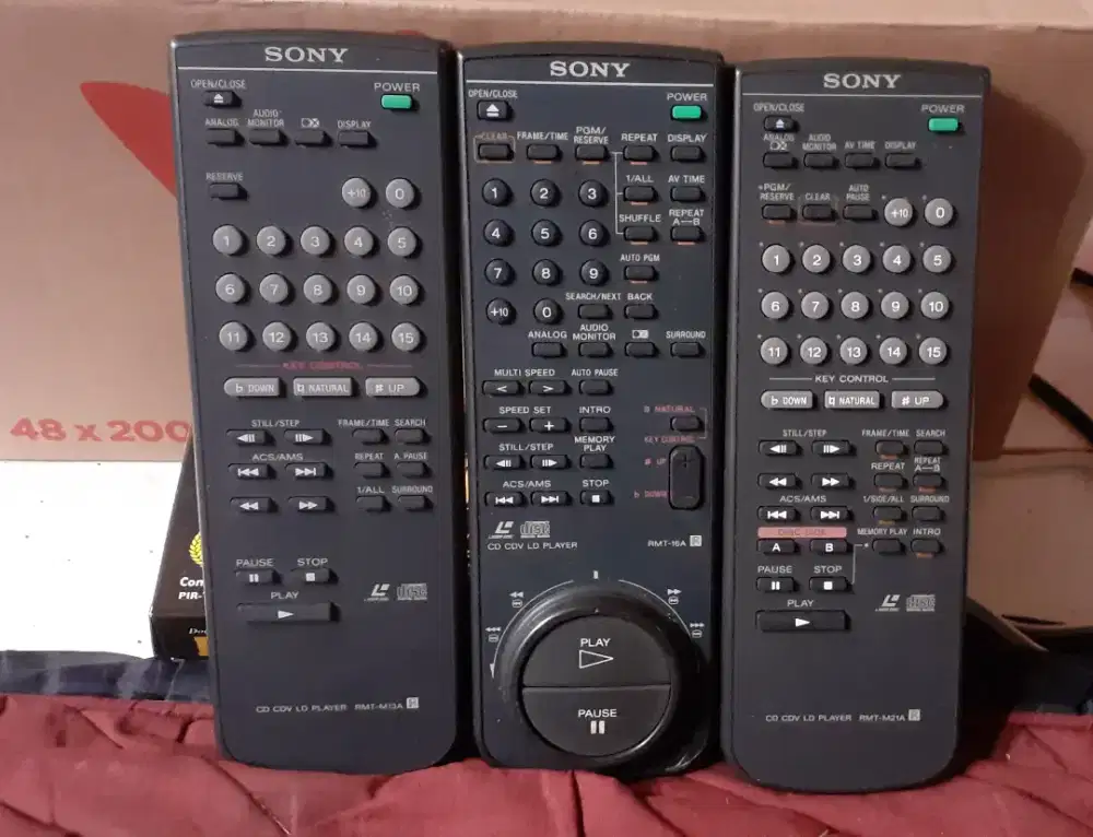 REMOT SONY CD/CDV/LD PLAYER RMT-M21A (3 pcs)