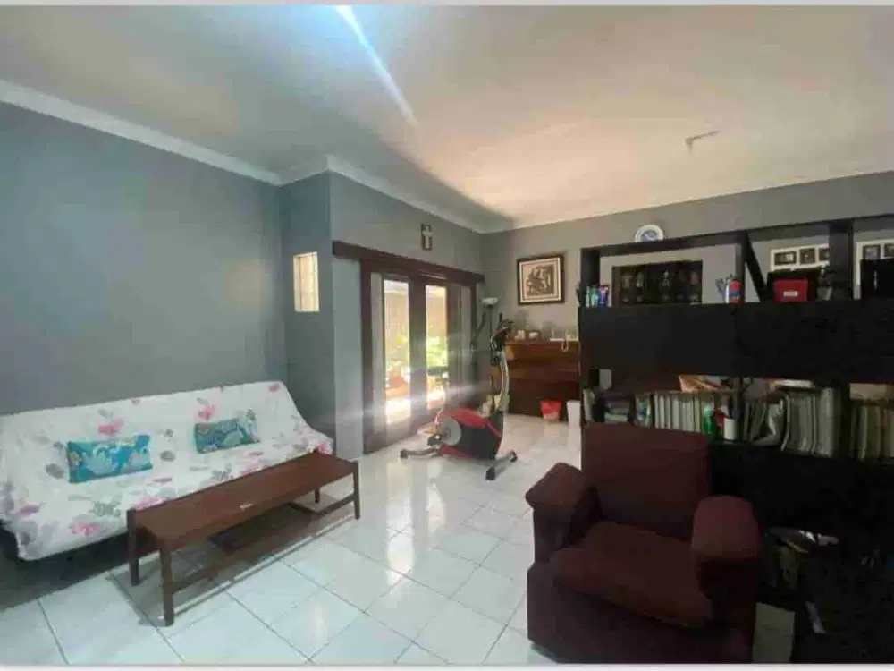 Dijual

*Data Properti*
Alamat Lengkap: 
Jl. Raya Meruyung, Villa Permata Santi Blok F no 7-8, RT. 05/RW.04, Rangkapan Jaya Baru, Pancoran Mas, Depok 16434
Share Location (bila ada): TBA shortly 
Kode Pos: 16434
Kelurahan: Rangkaian Jaya Baru
Kecamatan: P