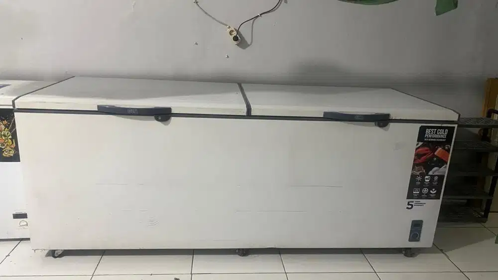 Freezer GEA 1050 Liter