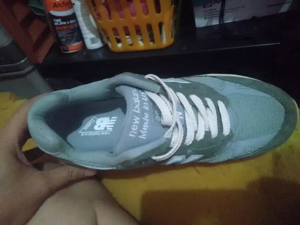 Jual sepatu second termurah
