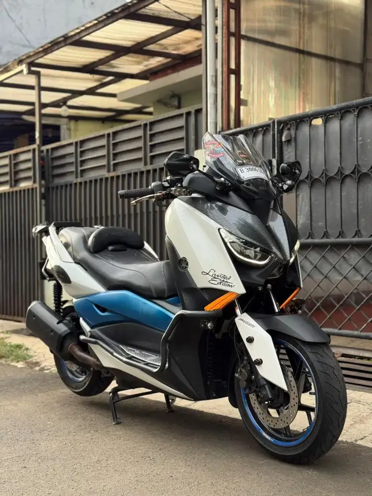 Yamaha XMax 250cc NIK 2017 | Body Mulus | Pajak Panjang Banget
