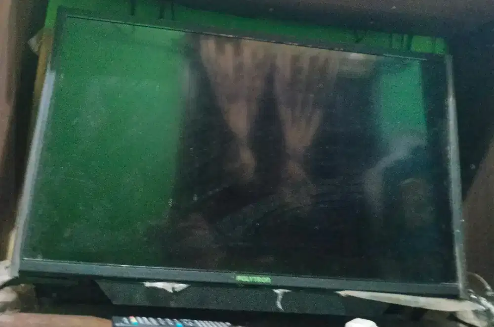 TV Polytron LED – Layar Jernih, Siap Pakai