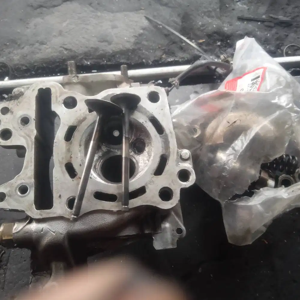 Head cylinder Vario 125