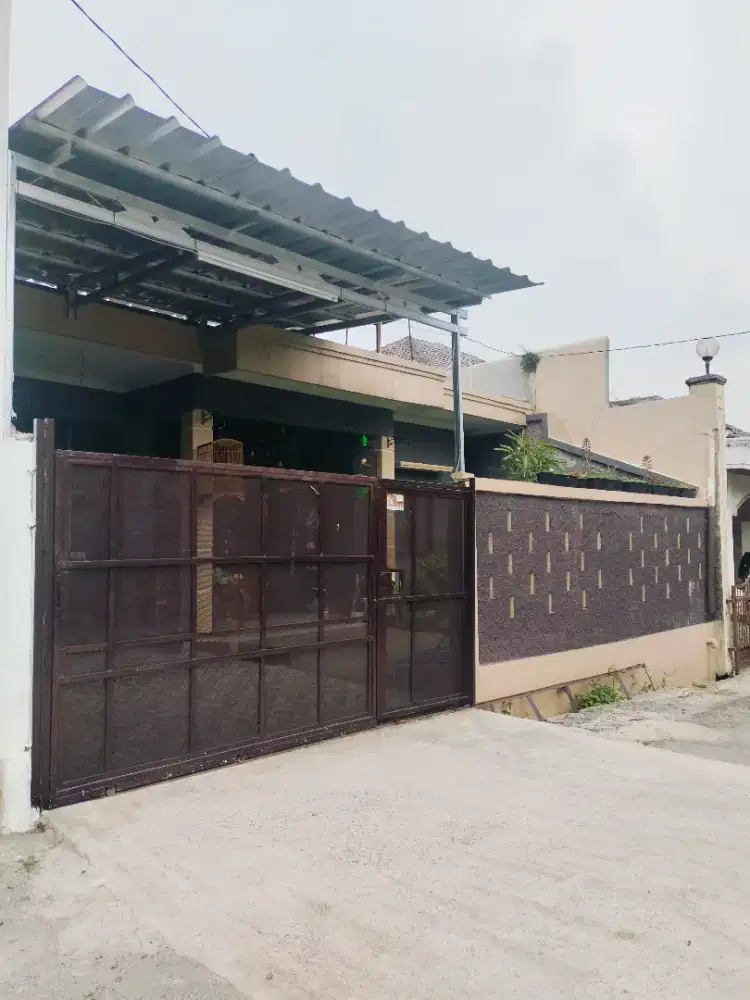 Dijual Rumah asri lokasi strategis