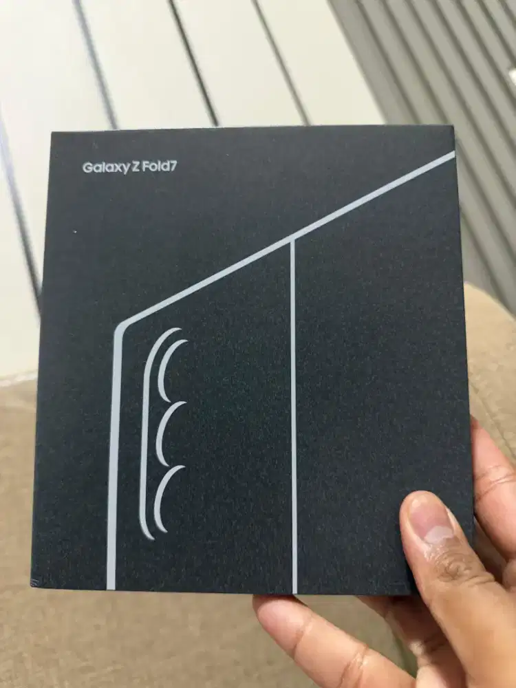 SAMSUNG GALAXY Z FOLD 7