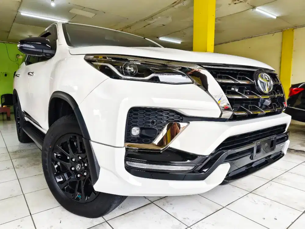 TOYOTA FORTUNER 2.4 VRZ GR SPORT DIESEL AT 2021 MATIC SOLAR N 2.8 2022