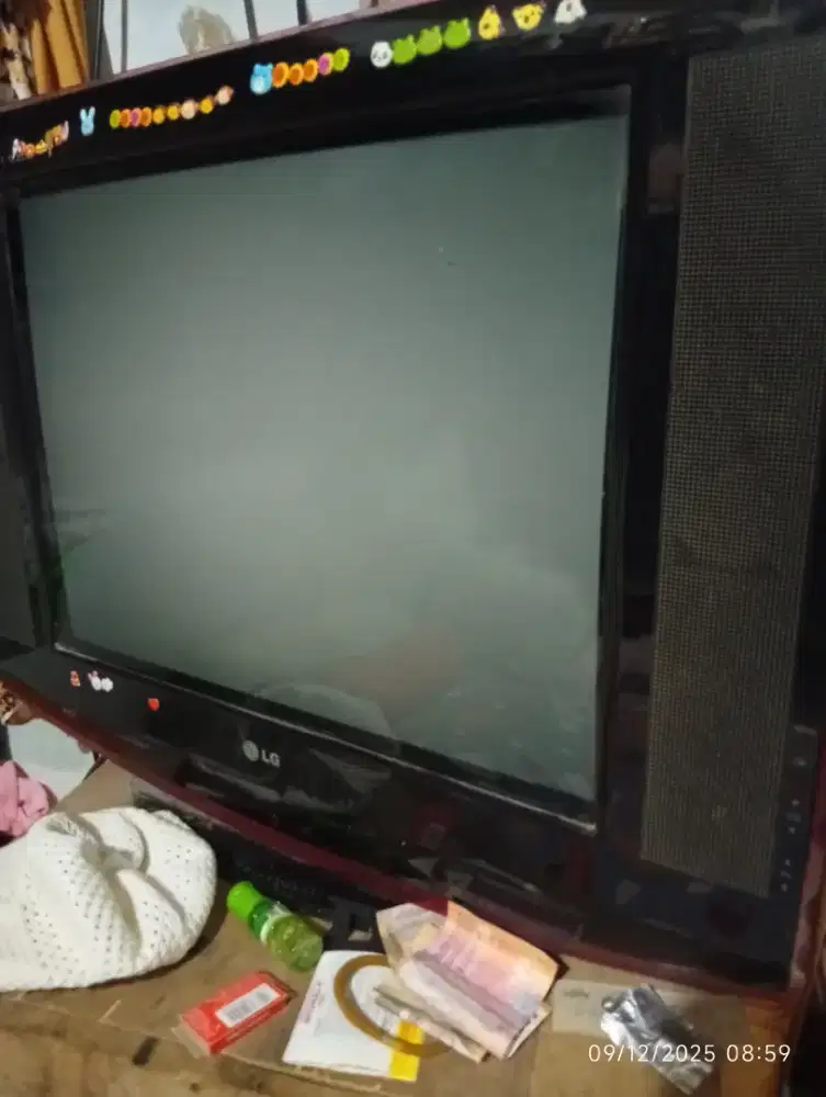 Jual tv merk LG 24